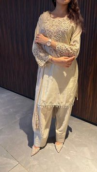Ayra Farshi set
